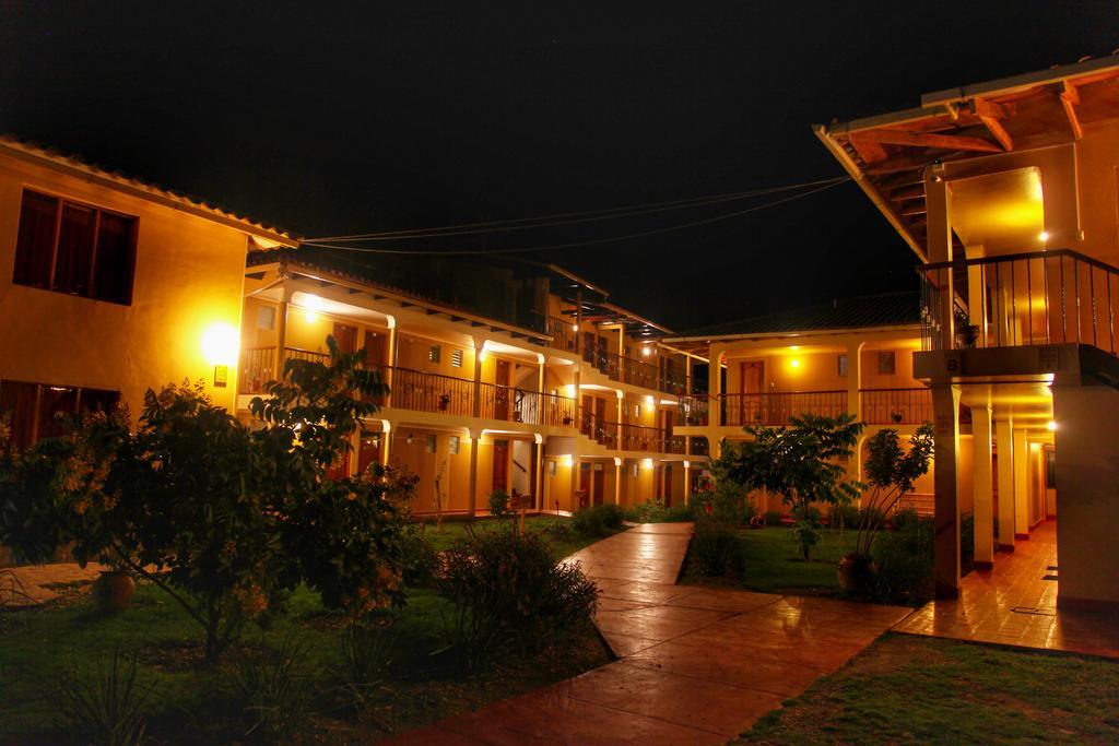 Tunupa Lodge Hotel Ollantaytambo Ngoại thất bức ảnh